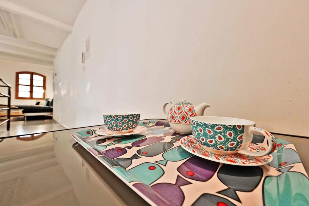 Apartamento La Bulle - Parking Gratuit En Souterrain - 2 Mins Du Palais Des Papes - Clim Ac - Wifi Aviñón Exterior foto